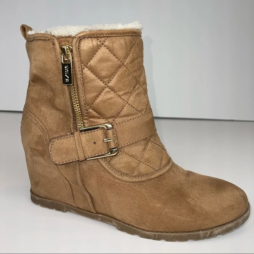 Unisa Camel Tayya Wedge Ankle Bootie Faux Suede Sz 9